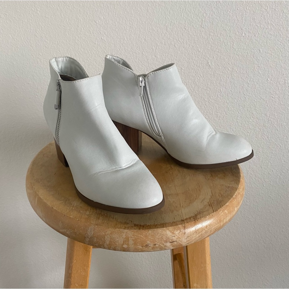 ankle boots